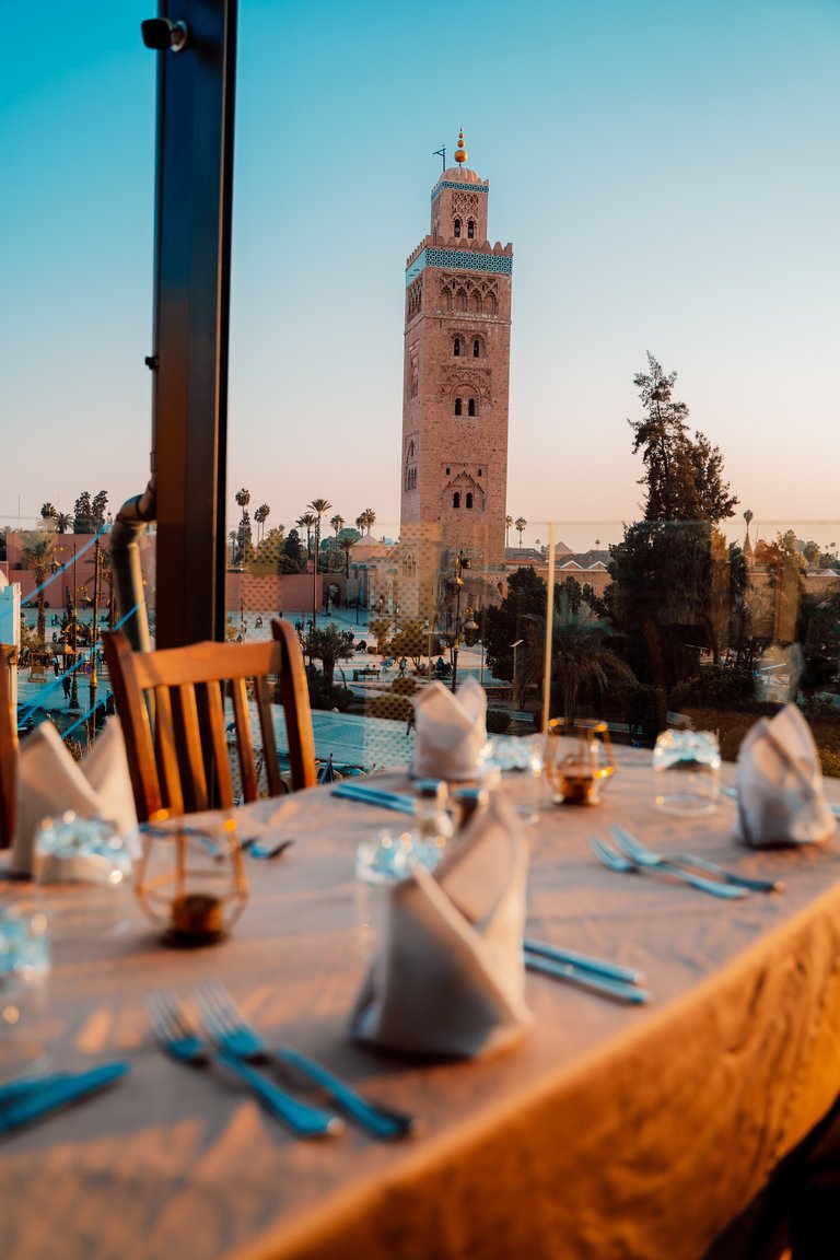 Marrakech-dining-experience-with