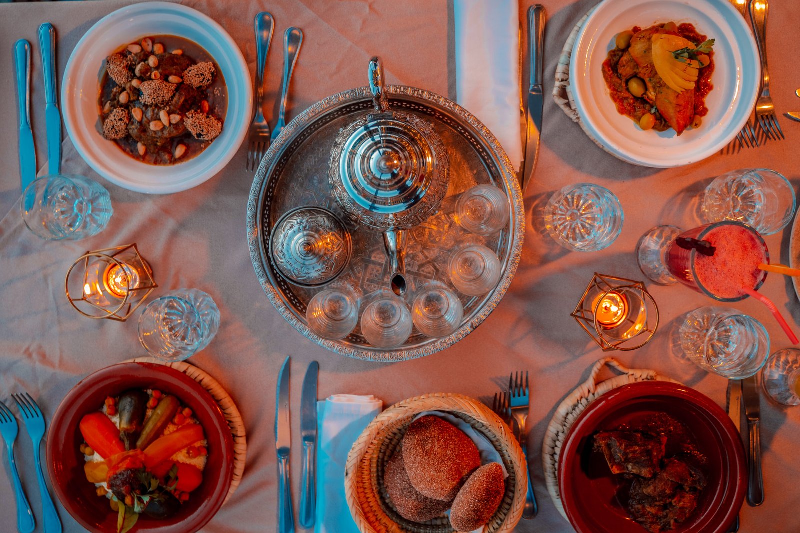 Moroccan-cuisine-rooftop-dining-experience-with-Koutoubia-sunset